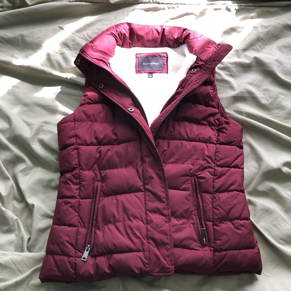 Banana Republic burgundy vest